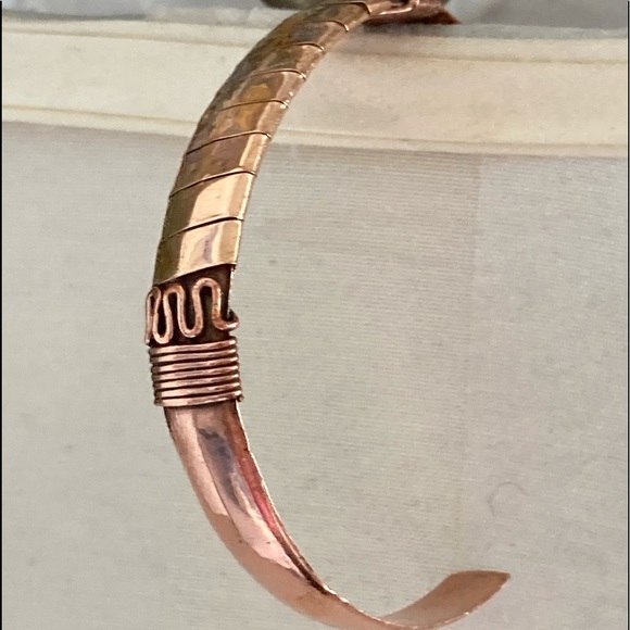 Copper Power Bracelets Cuff NWT 100% Pure Copper. Gift box is included 🎁 - Picture 9 of 9
